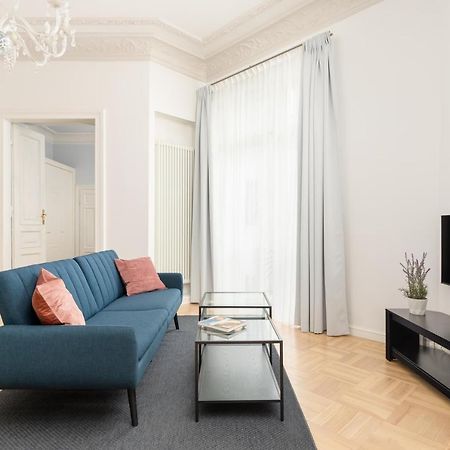 Marszalkowska 58 - Classy Two Bedroom Apartment With Balcony By Noclegi Renters Warsaw Exterior photo