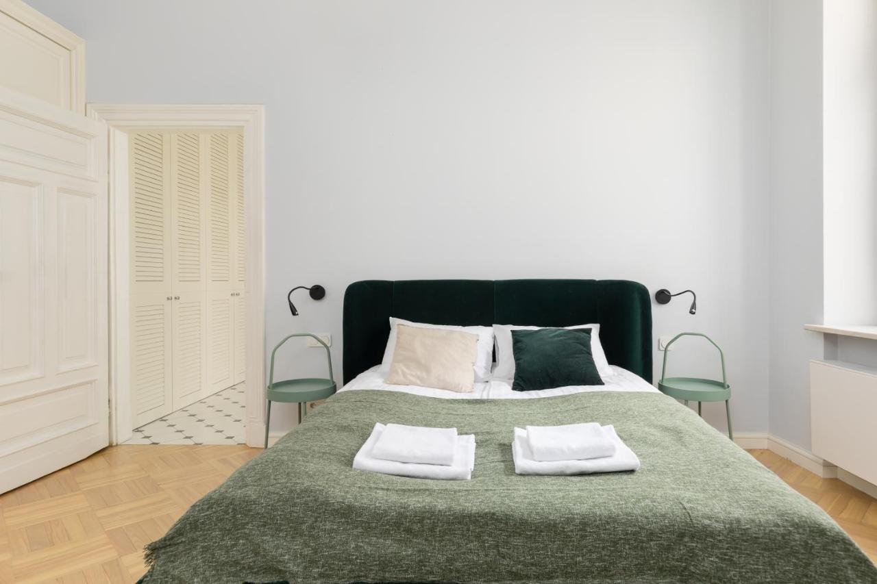 Marszalkowska 58 - Classy Two Bedroom Apartment With Balcony By Noclegi Renters Warsaw Exterior photo